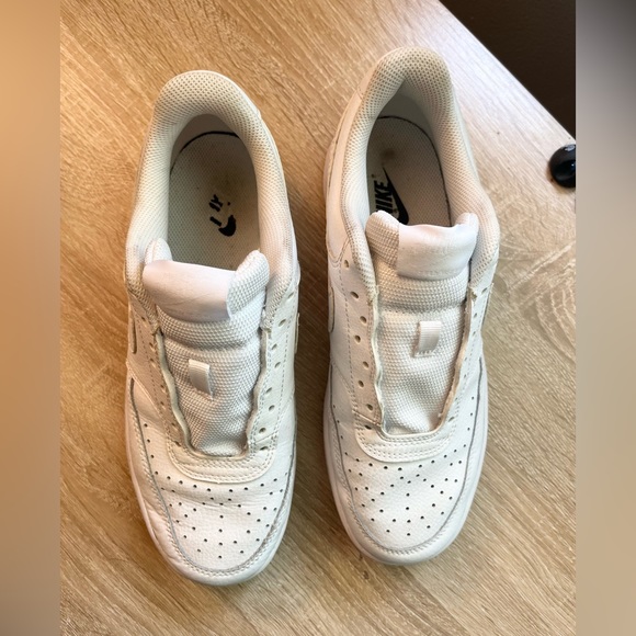 White Nike court vision size 9 - Picture 2 of 7
